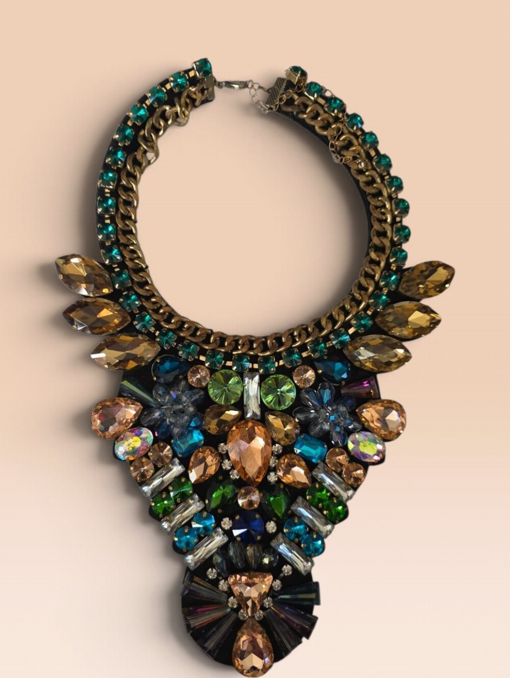 Vibrant Multi-Color Crystal Rhinestone Chunky Statement Bib Necklace With Extend